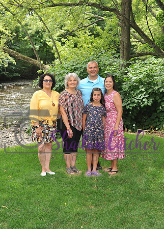 Family Portraits_013
