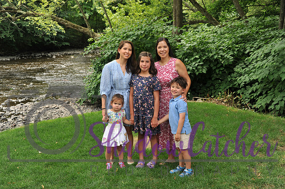 Family Portraits_019