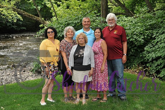 Family Portraits_008